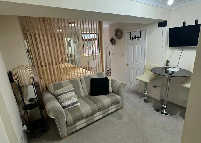 Modern Flat In Walsall Uk